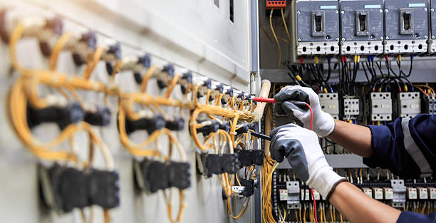 Professional Electrician technician working in West Bradenton, FL